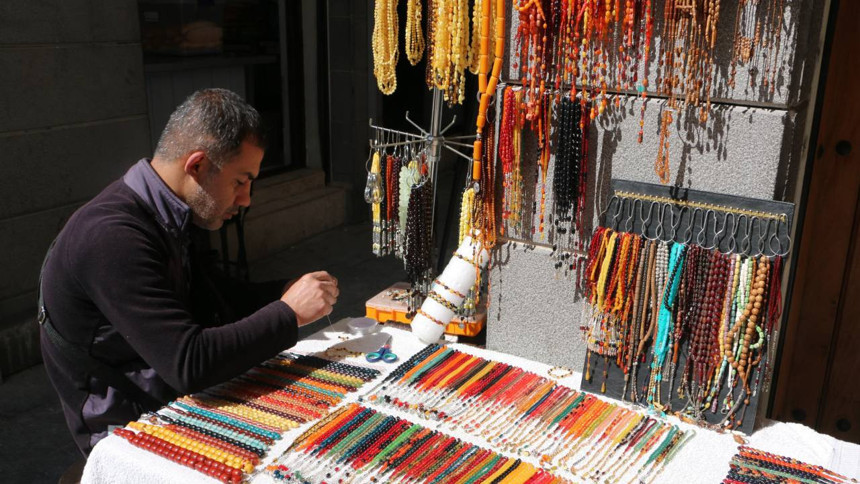 Sinir ve stresi azaltıyor, bebekte diş çıkarmada yardımcı oluyor, astım gibi hastalıklara iyi geliyor