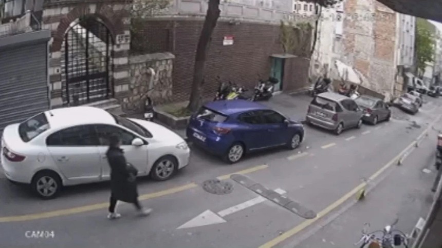 Arkadaşını bıçaklayarak katleden oyuncu Sevil Akdağ tutuklandı - Resim : 2