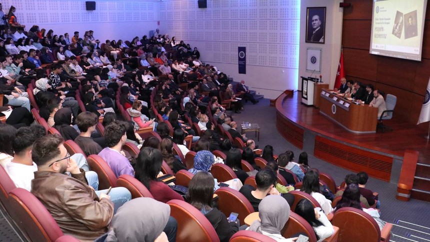 Atatürk Üniversitesi'nde "Erzurum'da İki Avrupalı: Puşkin-Redhouse" paneli düzenlendi