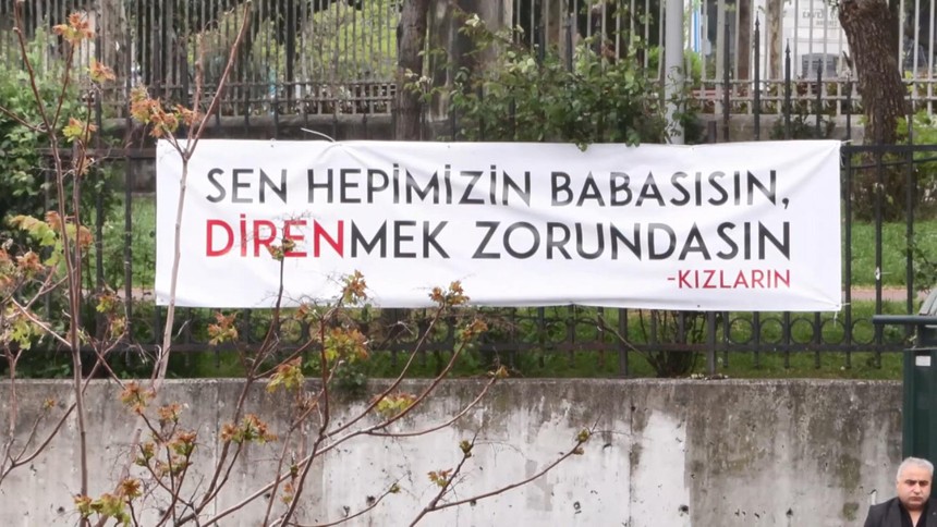 Sırrı Süreyya Önder'in annesi ve ablası hastanedeki umutlu bekleyişini sürdürüyor - Resim : 2