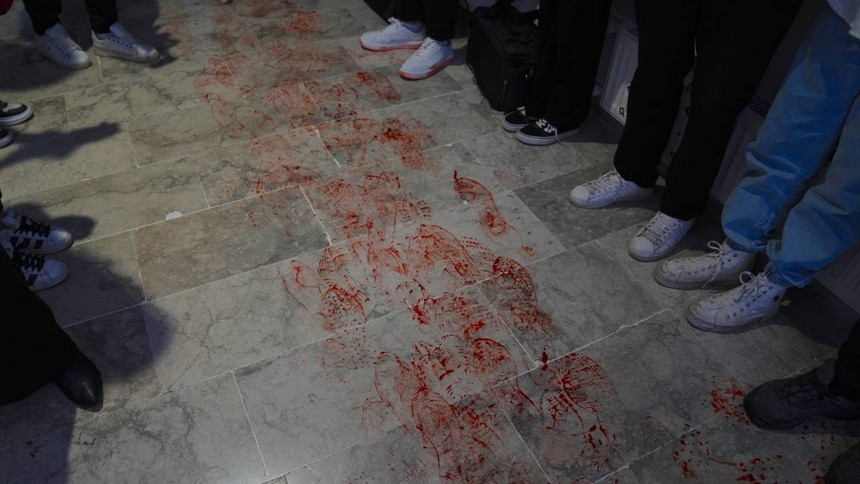 Atatürk Üniversitesi Güzel Sanatlar Fakültesi öğrencilerinden "Gazze: Bir Soykırım Anatomisi" sergisi - Resim : 2