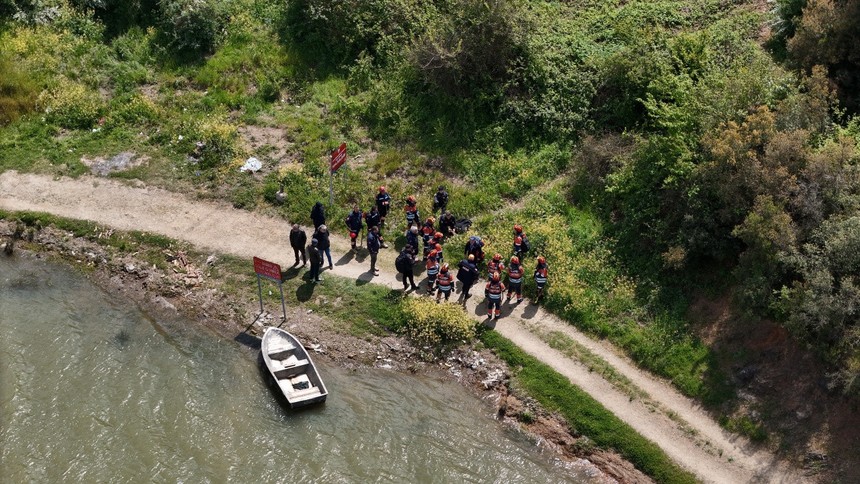 Sultangazi’de kayıp İshak Öztürk için yoğun arama! Ekipler havadan ve karadan çalışıyor