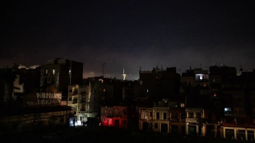 Bakan Bayraktar'dan net açıklama! Avrupa'daki elektrik krizi Türkiye'yi etkileyecek mi?