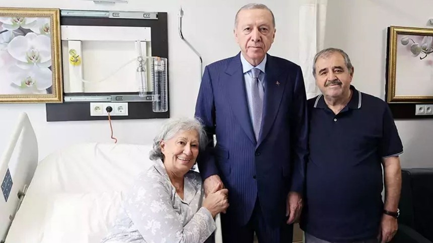 Avrupa’nın en büyüğü oldu! Cumhurbaşkanı Erdoğan'dan sürpriz ziyaret: Küçük Eymen’e doğum günü pastası verdi