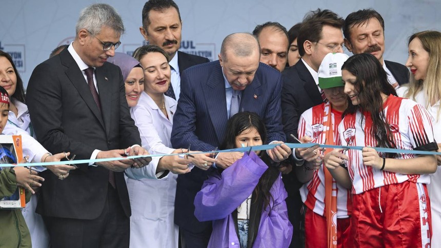 Cumhurbaşkanı Erdoğan açılışta müjdeyi verdi: Göktepe-3 Kuyusu'nda 75 milyar metreküplük yeni doğalgaz bulundu - Resim : 2