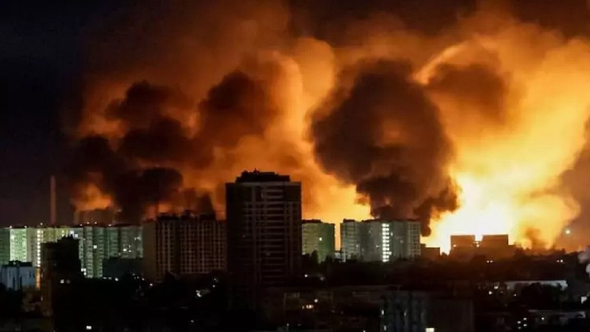 Ukrayna'ya Savaşı'nın en büyük hava saldırısı! Ölü ve yaralılar var!