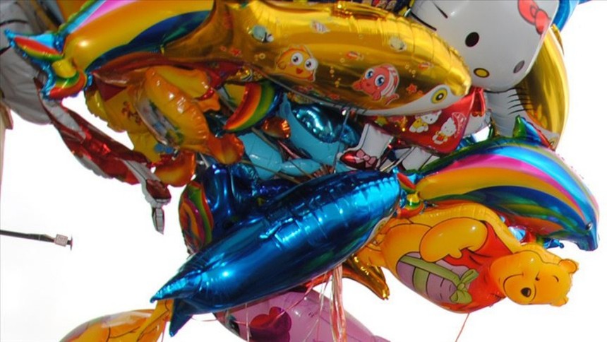 Ticaret Bakanlığı’ndan kritik adım! Uçucu gazla doldurulan balonlara yasak! Patlayabilir