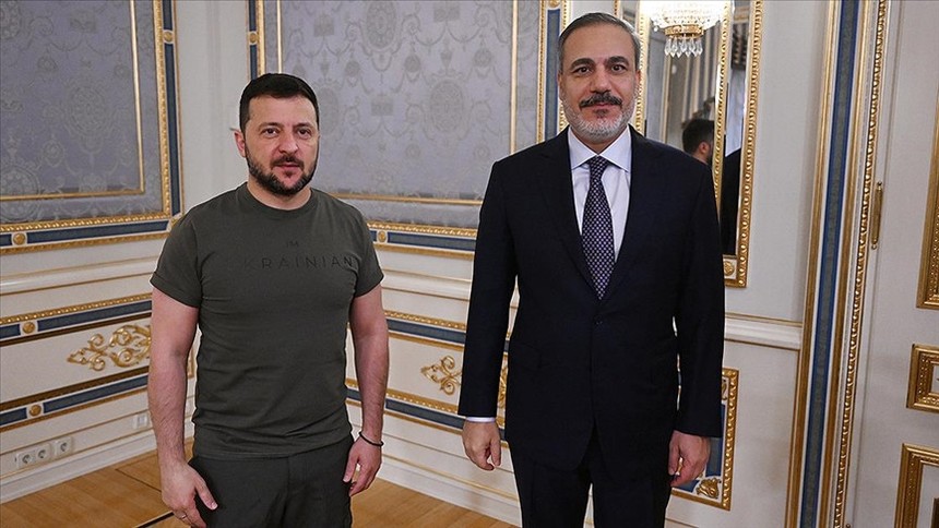 Ukrayna'dan Türkiye açıklaması: Volodimir Zelenskiy'den Cumhurbaşkanı Recep Tayyip Erdoğan'a kritik mesaj! - Resim : 3