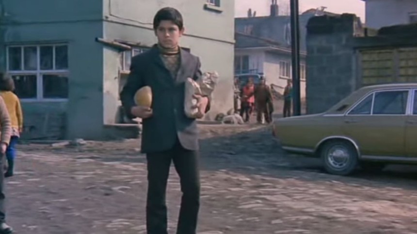Hülya Koçyiğit'in Gelin Filmi nerede çekildi? Gelin filminin konusu ve oyuncuları