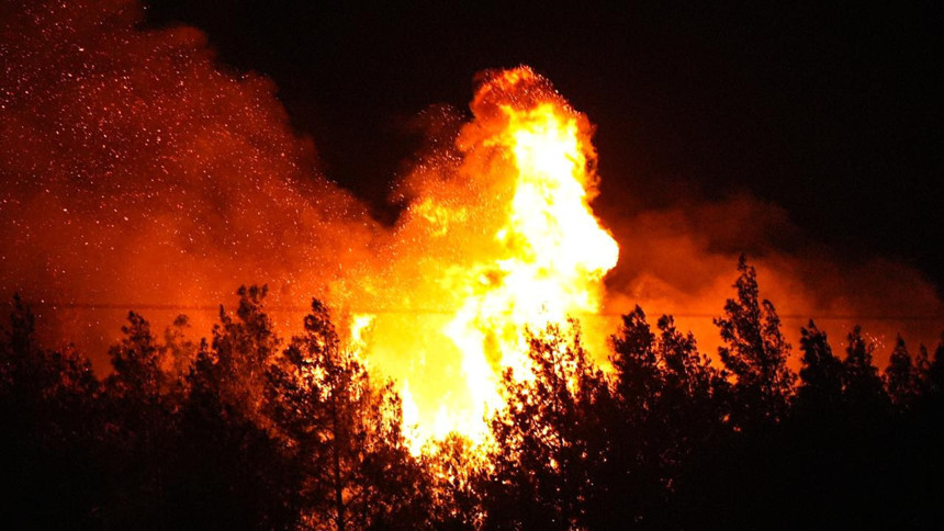Yangınlarda anlık durum: 8 bölgede alevlerle mücadele devam ediyor! - Resim : 2