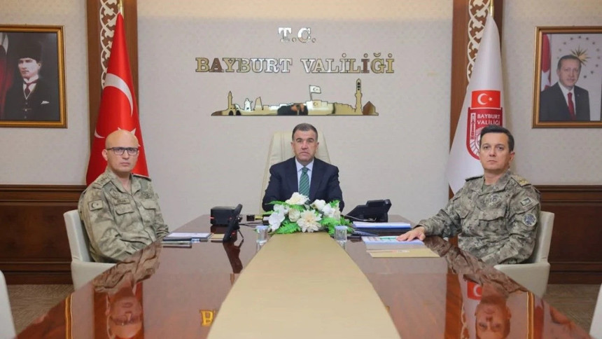 Bayburt - Erzurum sınırında uçak kazası! - Resim : 5