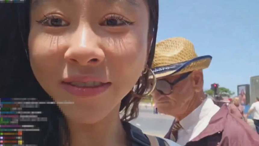 Güney Koreli yayıncıyı Kadıköy'de taciz etmişti, 71 yaşındaki tacizcinin cezası belli oldu