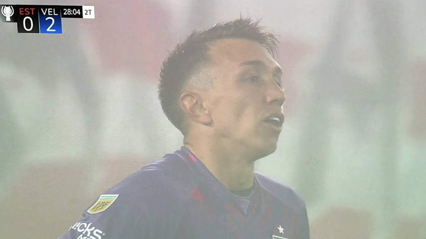 Muslera, Estudiantes kariyerine kabus gibi başladı, performansı Arjantin'de tartışma konusu oldu