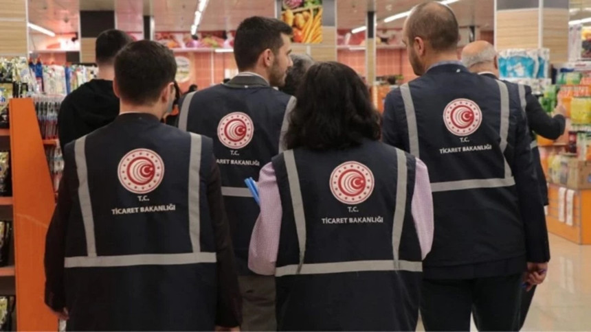 Topluyor, yasaklıyor, ifşa ediyor! Ticaret Bakanlığı uygunsuz ürünlere 24,2 milyon TL idari para cezası uyguladı