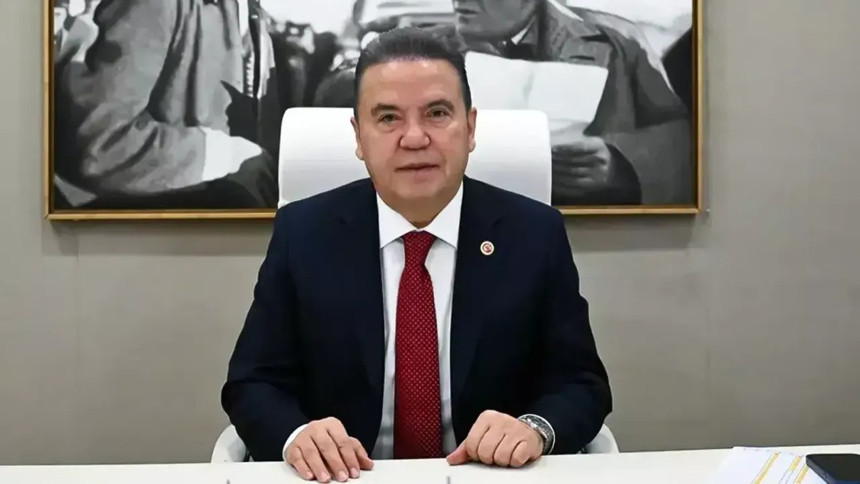 Mahkemeden Muhittin Böcek'in gelini hakkında son dakika kararı