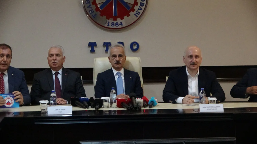 Ulaştırma ve Altyapı Bakanı Abdulkadir Uraloğlu duyurdu: Türkiye'de denize yapılan 3. havalimanını Trabzon için tasarladık