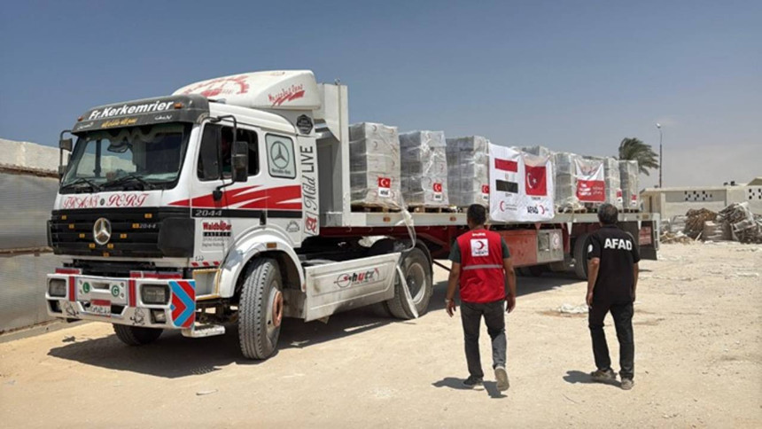Açlıktan ölümler sürerken Gazze'nin yardımına Türk Kızılay'ı yetişti