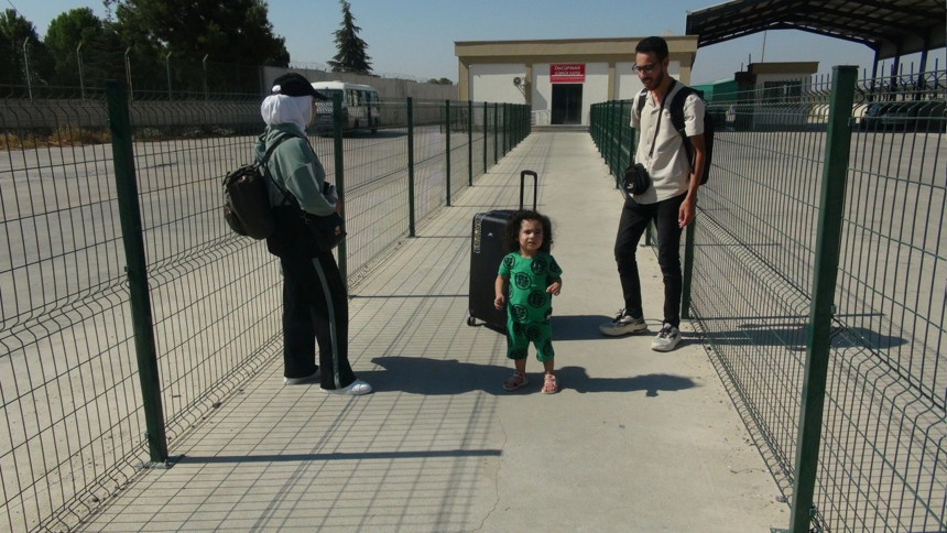 Öncüpınar Sınır Kapısı’nda yeni sayfa! Suriye’ye pasaportla geçiş dönemi başladı