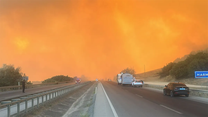 Bursa'da ormanlık alanda yangın çıktı! Alevler bir anda yükseldi! - Resim : 5