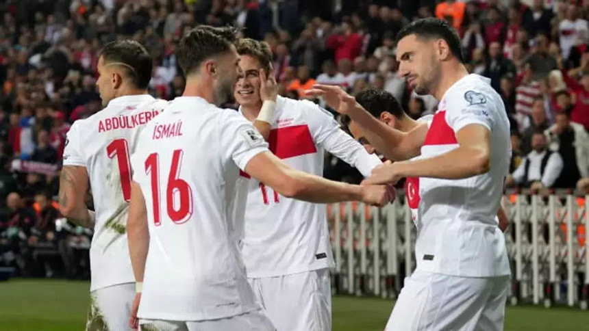 Kenan Yıldız'ın maç önü duası, Memduh Bayraktaroğlu'nun zoruna gitti!