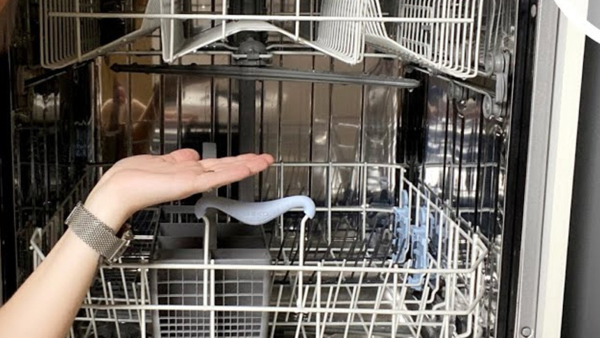 Bulaşık makinesinin ömrünü 2 katına çıkarıyor! 29 yıllık beyaz eşya tamircisi öneriyor