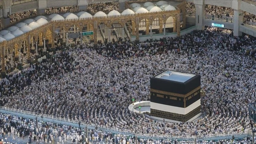 Hacı adaylarına yeni kural! Suudi Arabistan sağlık raporu isteyecek
