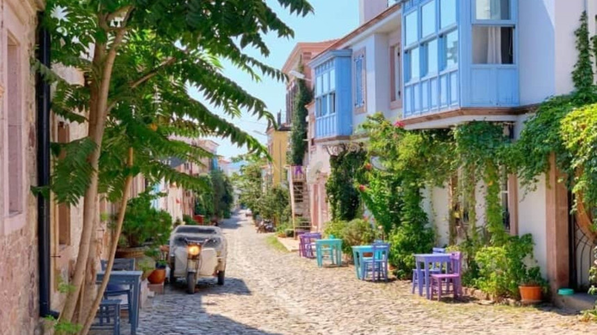 Balıkesir’de emeklilerin en çok tercih ettiği 4 ilçe! Tatile giden geri dönemiyor - Resim : 2