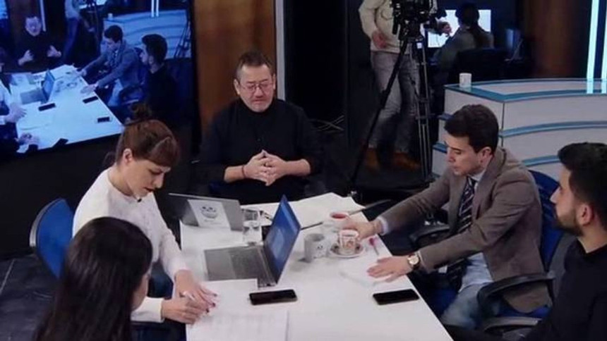 Serdar Akinan’ın gaztenekeciliği! FETÖ düğmeye basıyor Serdar Akinan harekete geçiyor