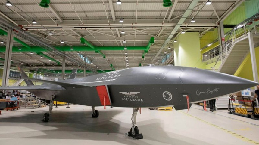 Baykar'dan İtalya atılımı! KIZILELMA İtalya'da üç tesisle üretilecek