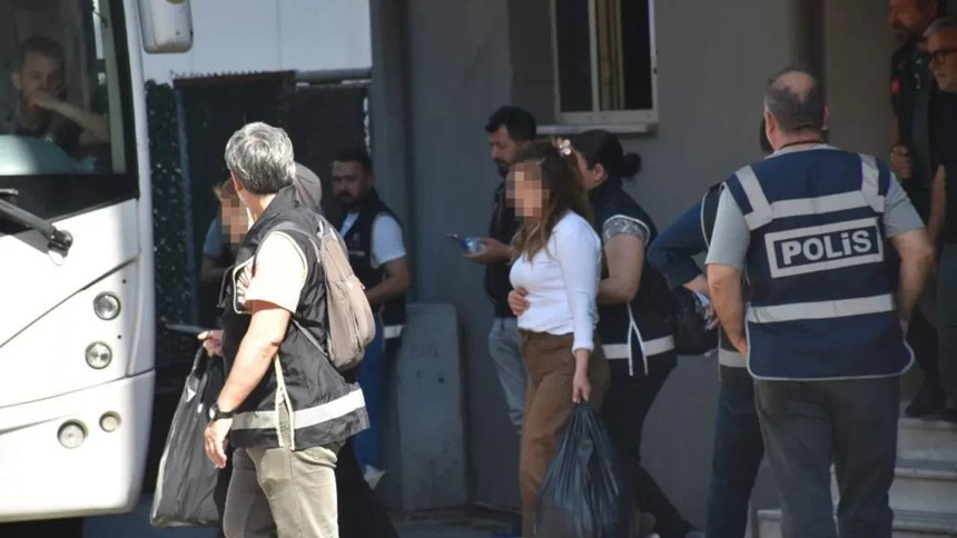 Türkiye'nin o üniversitesinde 3,1 milyar TL'lik dev vurgun! Aralarında dekanda var: 27 kişi tutuklandı - Resim : 2