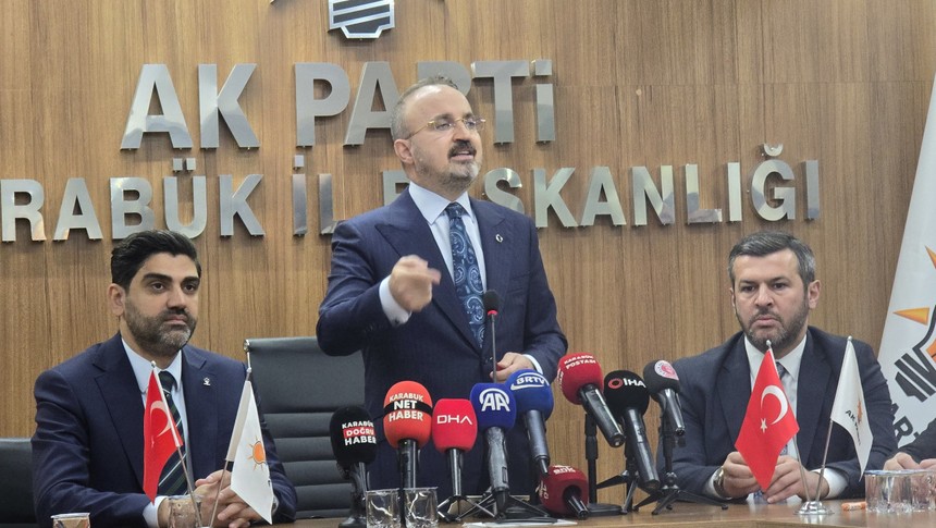 İmza kampanyasıyla adam mı salınır? Bülent Turan, Ekrem İmamoğlu’nun serbest bırakılması için çalışan CHP'yi böyle eleştirdi