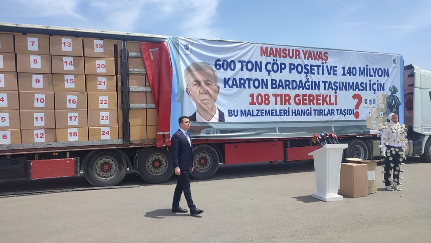 Vekil Gökçek'ten Mansur Yavaş'a kanıtlı cevap: Soygun çok açık, karton bardaklar 5 tıra sığmaz - Resim : 2