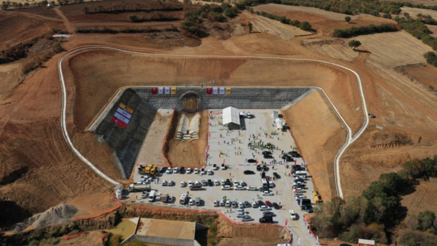 Köroğlu Tüneli’nde ışık göründü! Ankara-İzmir arası 3,5 saate iniyor