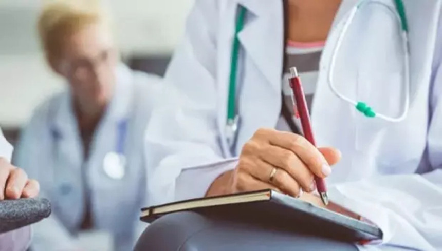 Hastanelerde katkı payı yeniden düzenlendi! Muayene ücretleri arttı