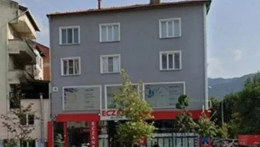 Balıkesir'deki depremde yıkılan binanın sahibi ve müteahhidi hakkında karar