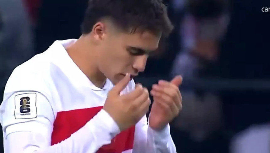 Kenan Yıldız'ın maç önü duası, Memduh Bayraktaroğlu'nun zoruna gitti! - Resim : 2