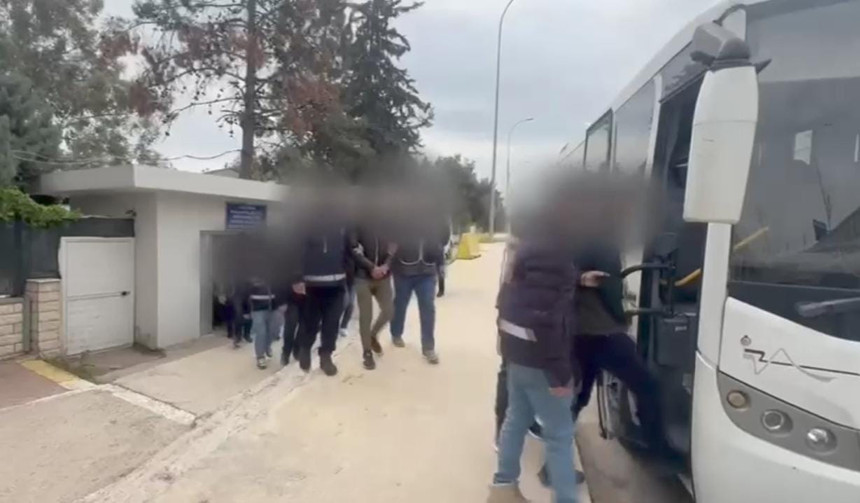 Şanlıurfa’da göçmen kaçakçılığına ağır darbe! 14 kişi tutuklandı
