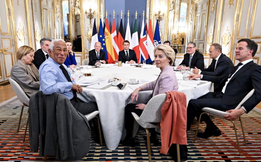 Herkes Ukrayna'yı konuşurken... Zelenski Külliye'den konum attı! Ben Ankara'dayım beyler - Resim : 3