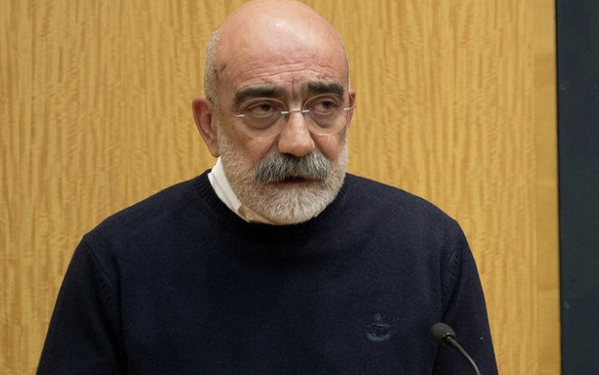 Ahmet Altan gözaltına alındı...