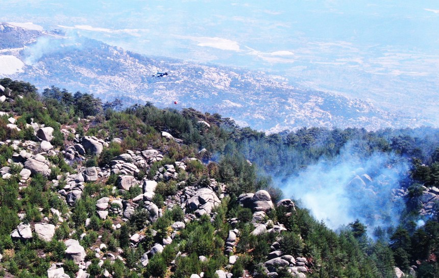 Muğla’daki yangınlarda son durum: Köyceğiz'de tehlike sürüyor - Resim : 2