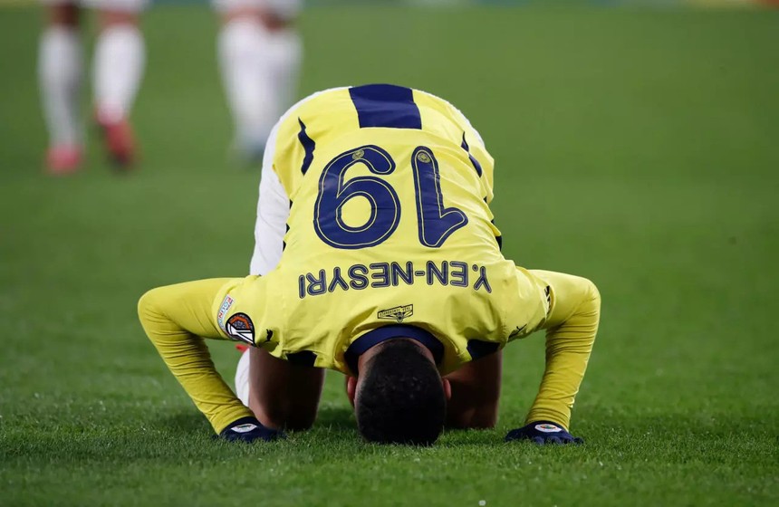 Youssef en-Nesyri hava yolları: Attığı gol sosyal medyanın dilinde! - Resim : 2