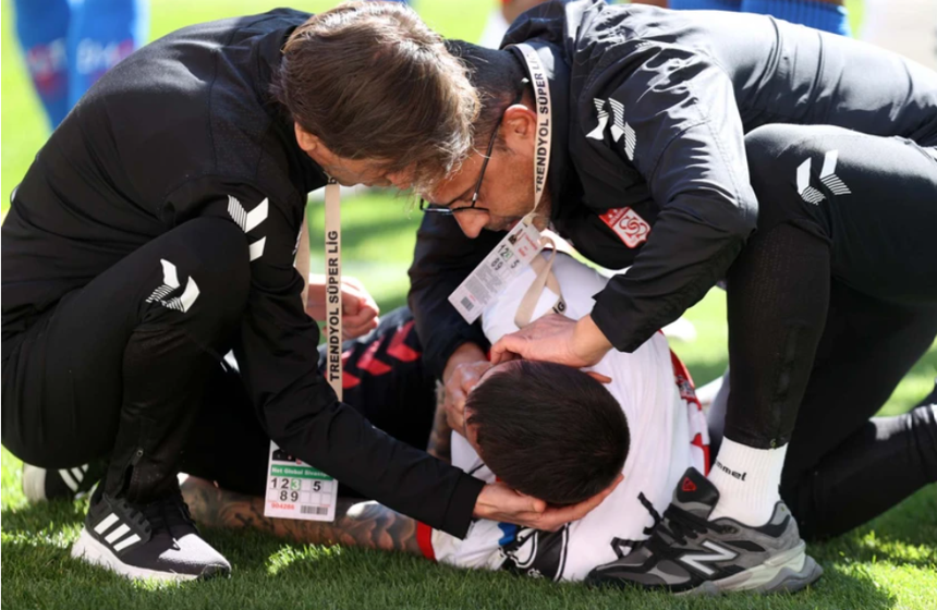 Sivasspor, Rey Manaj'ın son durumunu açıkladı!