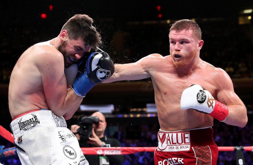 Maymun taklidi yapıp Mike Tyson'ı yenen Jake Paul, 'sağlam kayaya' çarptı - Resim : 3