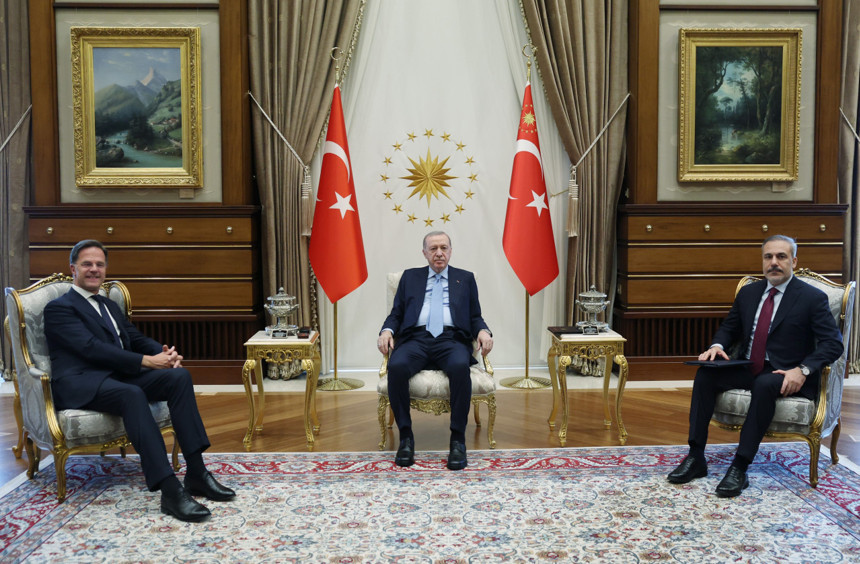 Cumhurbaşkanı Erdoğan, NATO Genel Sekreteri Rutte'yi kabul etti... Türkiye, NATO Kosova Gücünün komutasını yeniden üstlenecek - Resim : 2