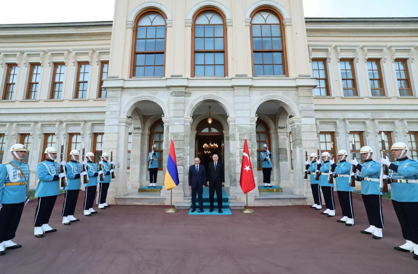 Cumhurbaşkanı Recep Tayyip Erdoğan, Nikol Paşinyan'ı kabul etti - Resim : 2