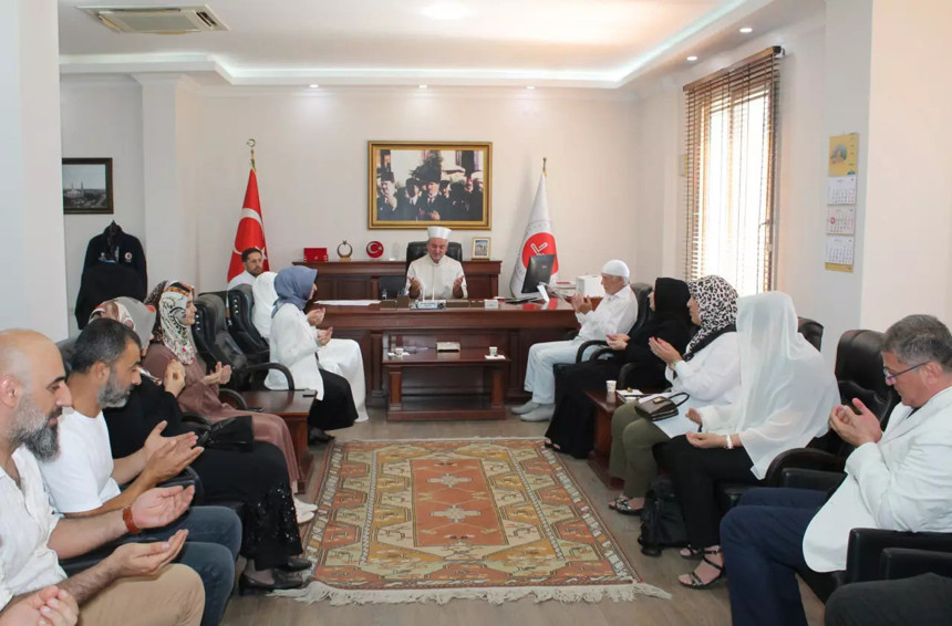 Rusya vatandaşı profesör karı-koca Müslüman oldu: Bugün bizim bayramımız