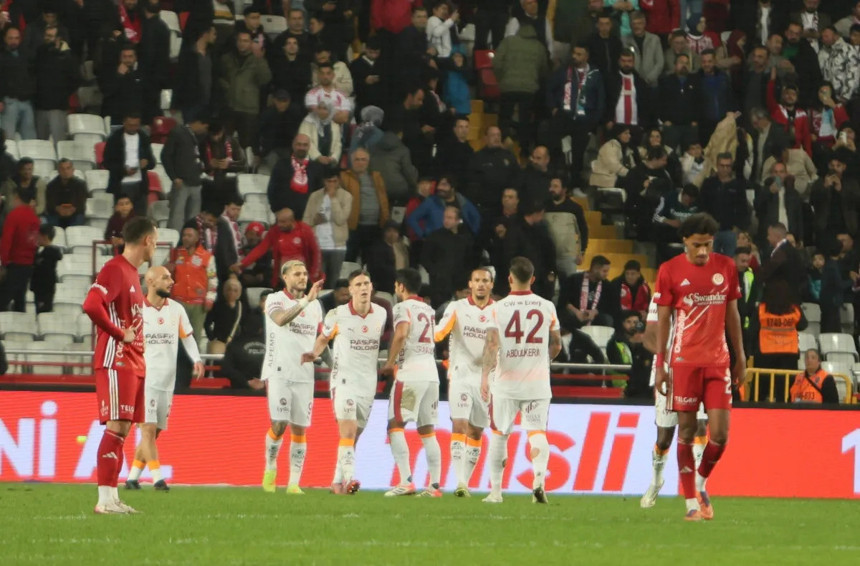 Mauro Icardi yine sahneye çıktı, Gheorghe Hagi'nin rekorunu yakaladı! - Resim : 2