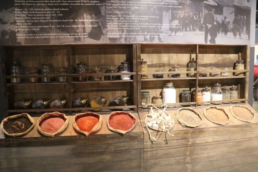 Sucuk severler buraya: Ziyaretçi yağıyor, ücretsiz gidiliyor... - Resim : 2