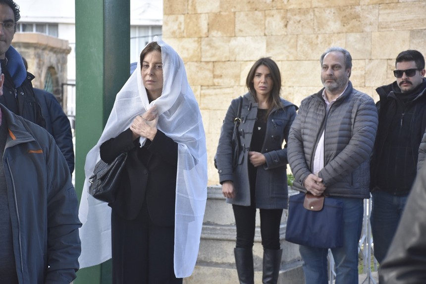 Abdülmecid'in torunu Bilun Alpan Sultan toprağa verildi... - Resim : 2