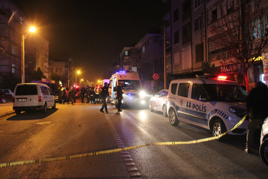 Cesetle birlikte sokaklarda dolaştı... - Resim : 2